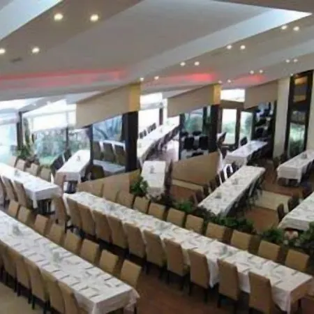 Berksoy 3* برغاما